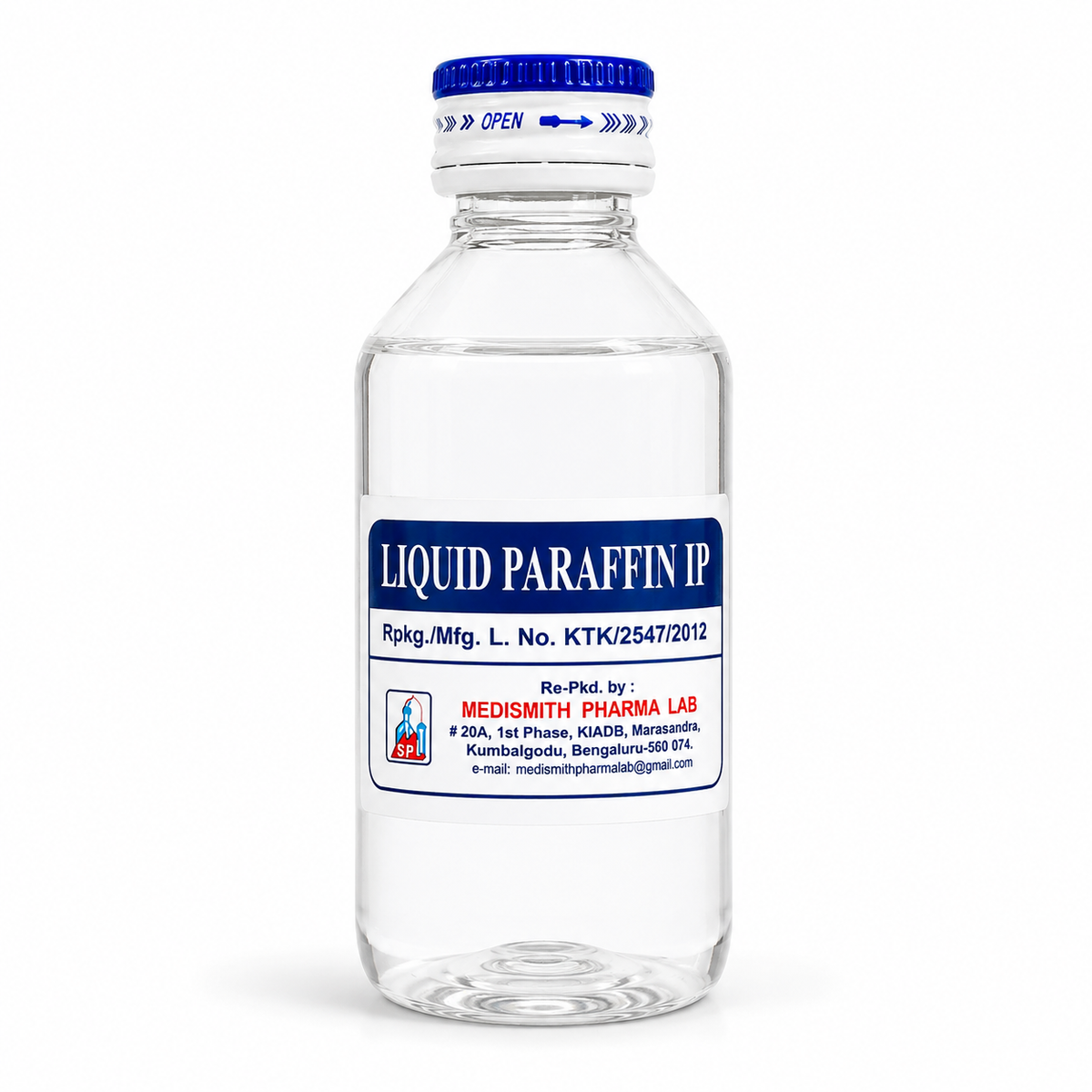 Liquid Paraffin Oil 100ml pack of 1 bottle with clean white background for dry skin care